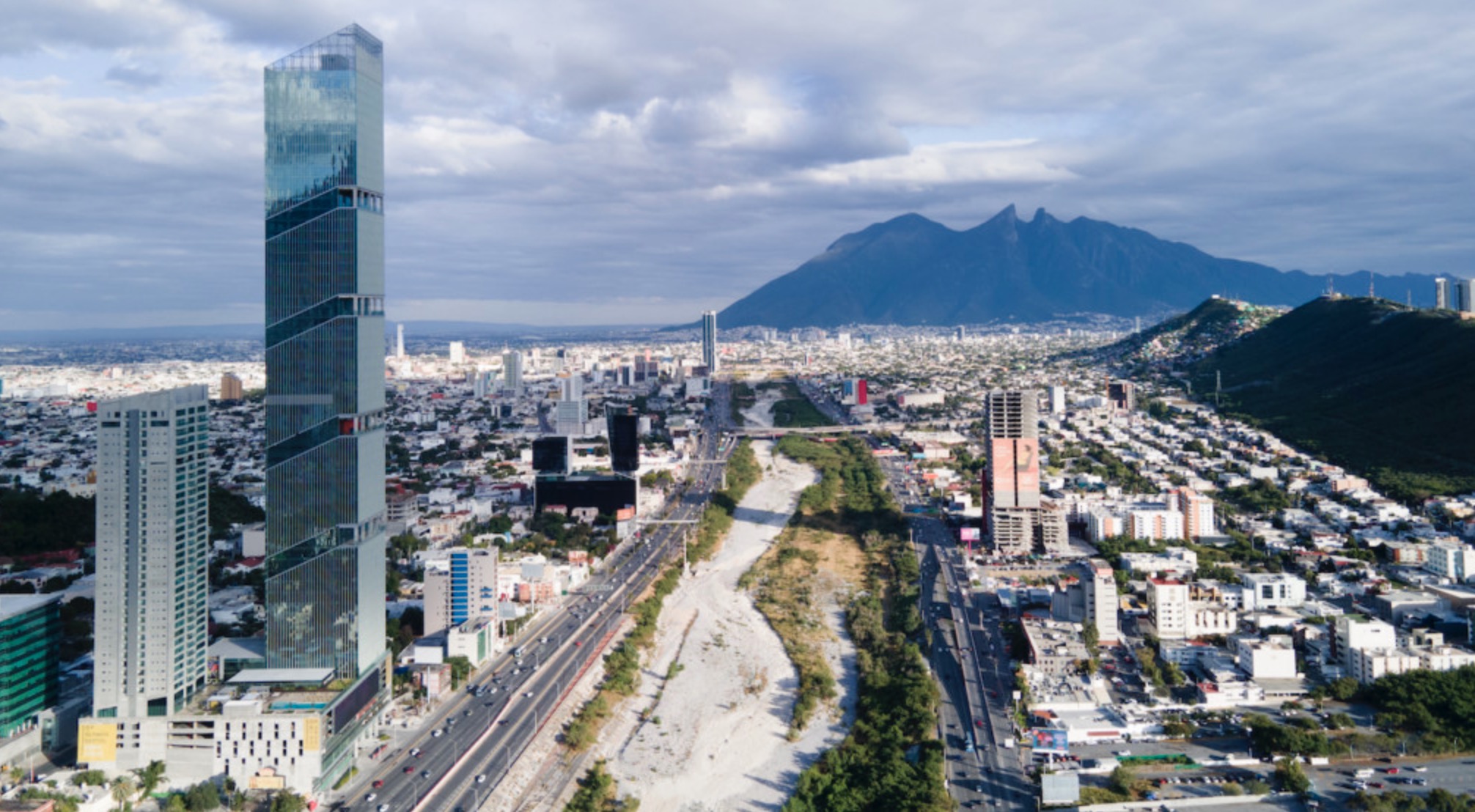 Los proyectos verticales: un motor económico y urbano para Monterrey