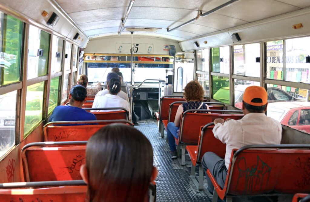 Conoce los horarios del transporte público de Torreón para Nochebuena y Navidad 2024